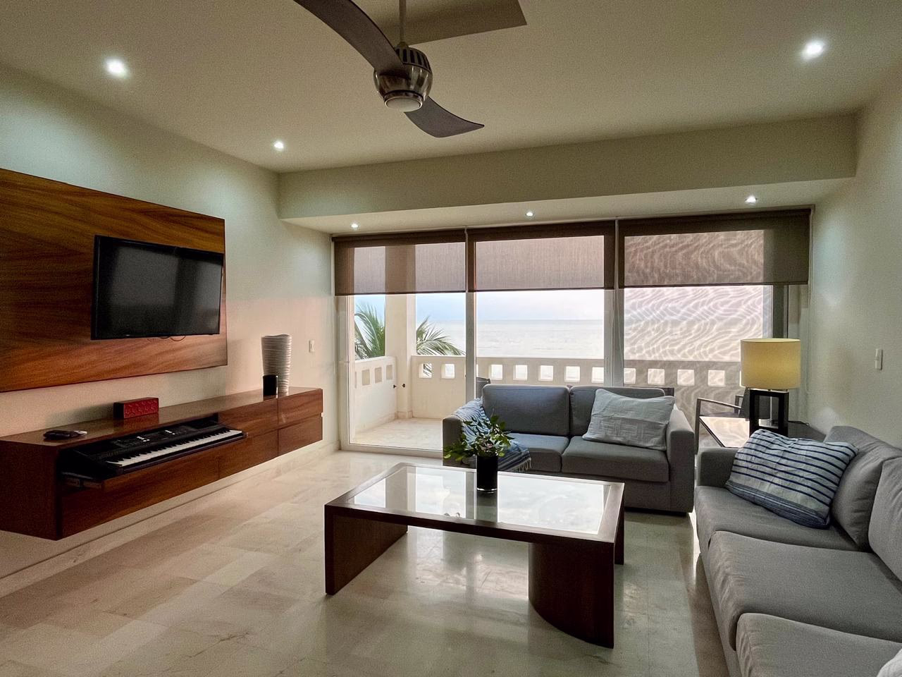 Sala con televisión